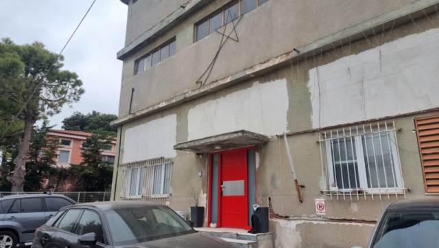 (For Sale) Commercial Building || East Attica/Agios Stefanos - 1.100 Sq.m, 605.000€ 