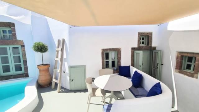(For Sale) Residential Detached house || Cyclades/Santorini-Thira - 95 Sq.m, 2 Bedrooms, 450.000€ 