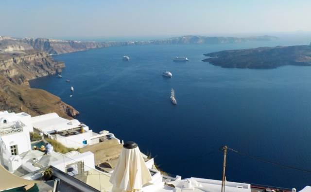 (For Sale) Commercial Hotel || Cyclades/Santorini-Thira - 250 Sq.m, 4.000.000€ 