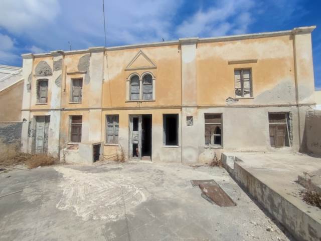(For Rent) Residential Detached house || Cyclades/Santorini-Thira - 100 Sq.m, 1€ 