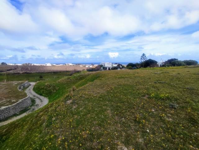 (Προς Πώληση) Αξιοποιήσιμη Γη Αγροτεμάχιο || Κυκλάδες/Σαντορίνη-Θήρα - 4.079 τ.μ, 395.000€ 