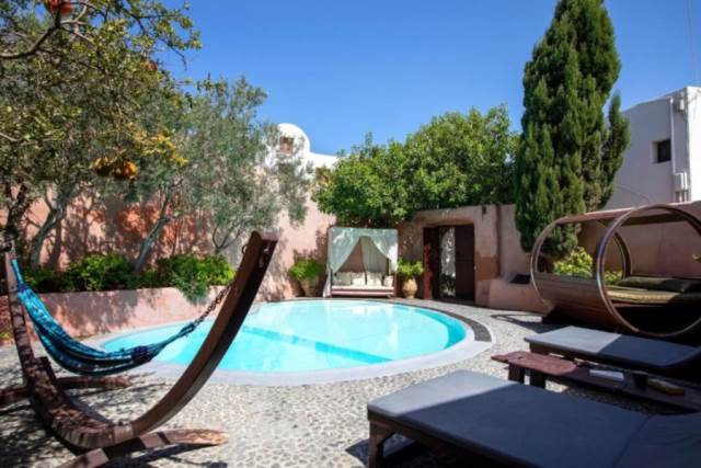 (For Sale) Residential Detached house || Cyclades/Santorini-Thira - 115 Sq.m, 3 Bedrooms, 550.000€ 