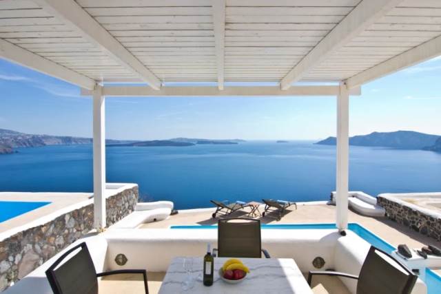 (For Sale) Residential Maisonette || Cyclades/Santorini-Oia - 100 Sq.m, 2 Bedrooms, 1.800.000€ 