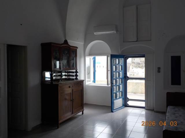 (Προς Ενοικίαση) Κατοικία Μονοκατοικία || Κυκλάδες/Σαντορίνη-Θήρα - 70 τ.μ, 550€ 