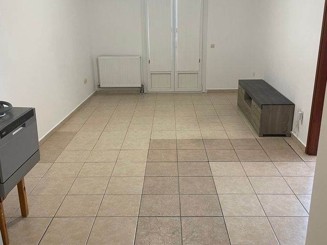 (Προς Ενοικίαση) Κατοικία Διαμέρισμα || Κυκλάδες/Σαντορίνη-Θήρα - 60 τ.μ, 2 Υ/Δ, 700€ 