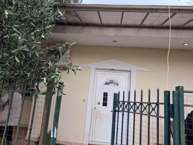 (Προς Πώληση) Κατοικία Μονοκατοικία || Ανατολική Αττική/Αχαρνές (Μενίδι) - 75 τ.μ, 95.000€ 