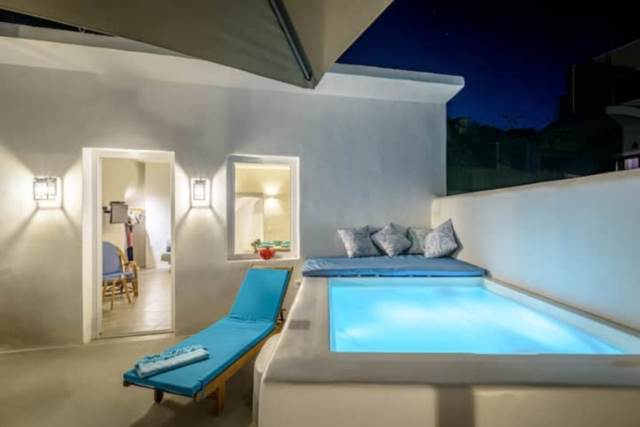 (For Rent) Residential Apartment || Cyclades/Santorini-Thira - 65 Sq.m, 1 Bedrooms, 1.000€ 