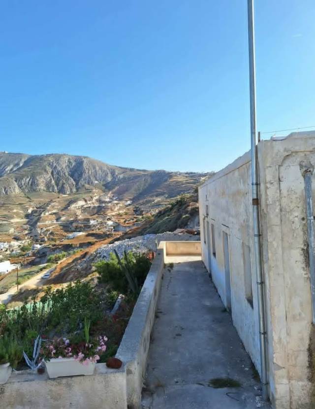 (Προς Ενοικίαση) Κατοικία Μονοκατοικία || Κυκλάδες/Σαντορίνη-Θήρα - 50 τ.μ 
